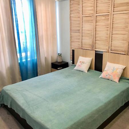 Varnainnholiday Sea Breeze Екстериор снимка